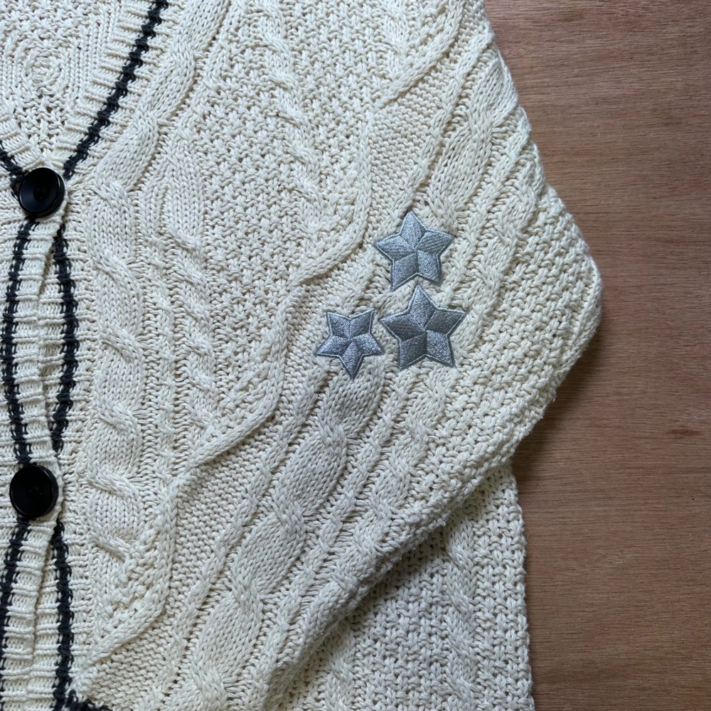 Taylor Swift Folklore Cardigan Cream Cable Knit Star Patch Official Merch XS/S - Picture 3 of 8